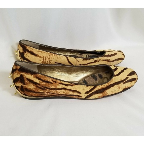 Sam Edelman JOYA Calf Hair Tiger Print Spike Heel Hidden Low Wedge Ballet Flats - Picture 3 of 11